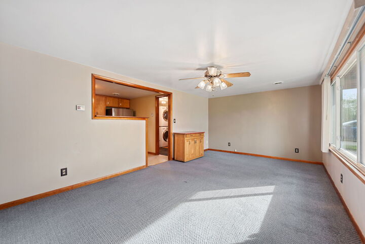 Property Photo:  52 Hanson Drive  IL 60914 