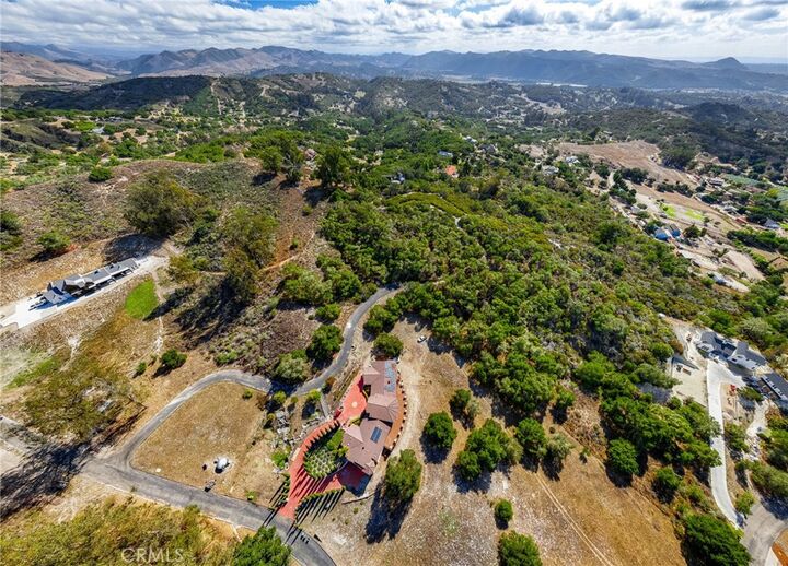 Property Photo: 1480 Sugar Bush Court CA 93420
