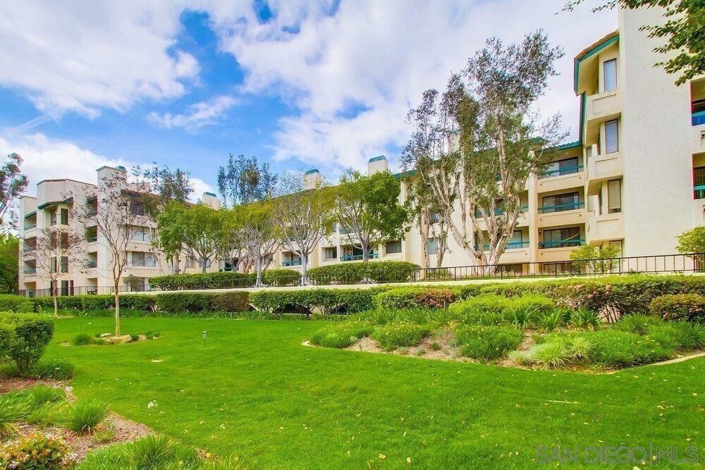 Property Photo:  11255 Tierrasanta Blvd 118  CA 92124