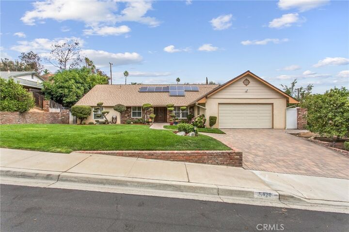 Property Photo:  5421 Sierra Vista  CA 92505 
