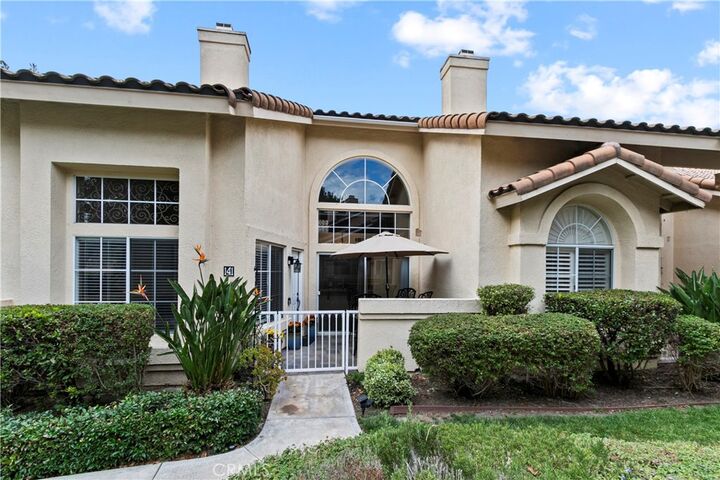 Property Photo: 141 Nightingale Dr CA 92656
