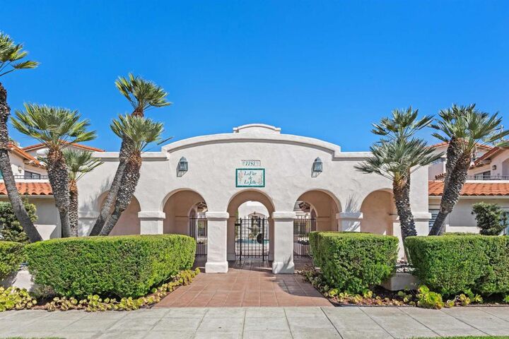 7757 Eads Avenue C4  La Jolla CA 92037 photo