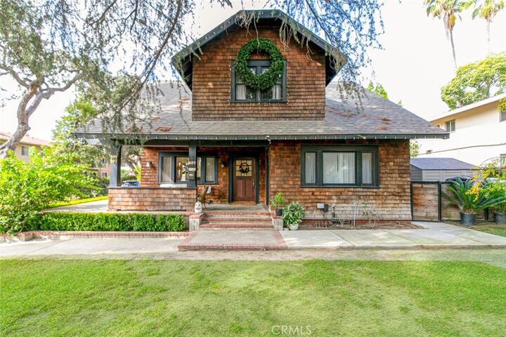 597 N Hill Avenue N  Pasadena CA 91106 photo