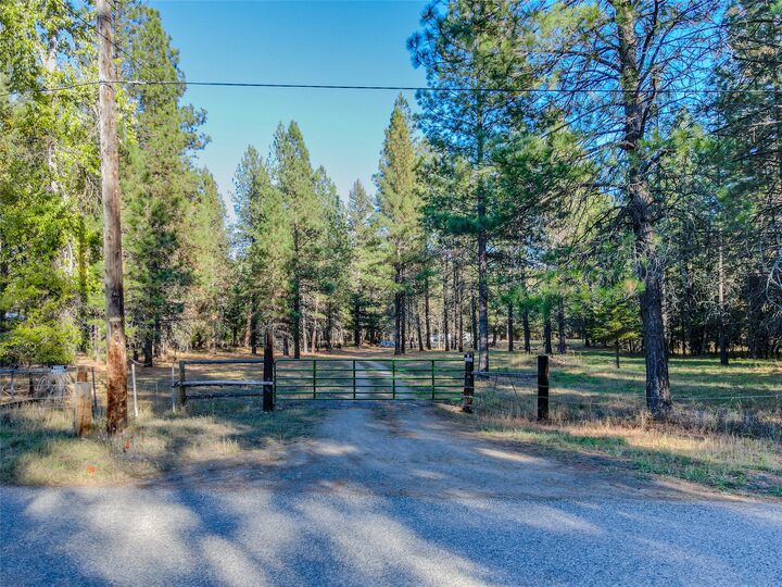 Property Photo: 66 Bobtail Road MT 59923