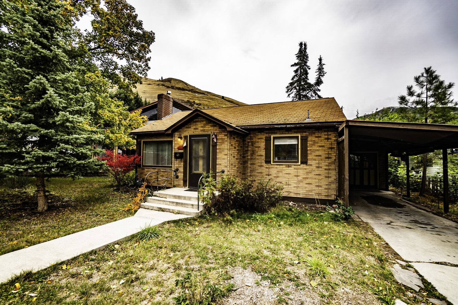 Property Photo: 1132 Jackson Street MT 59802