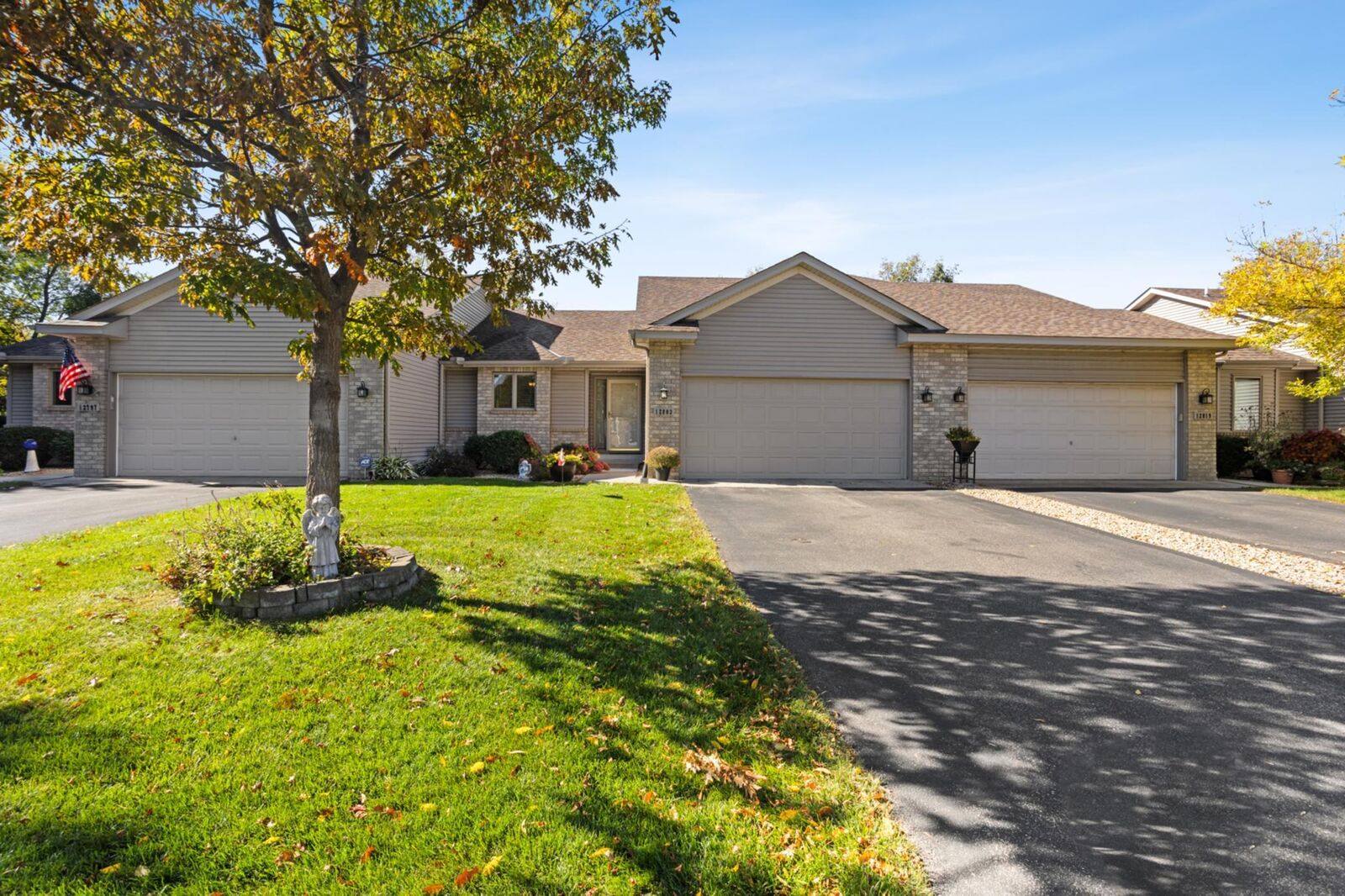 Property Photo: 12803 74th Avenue N MN 55369