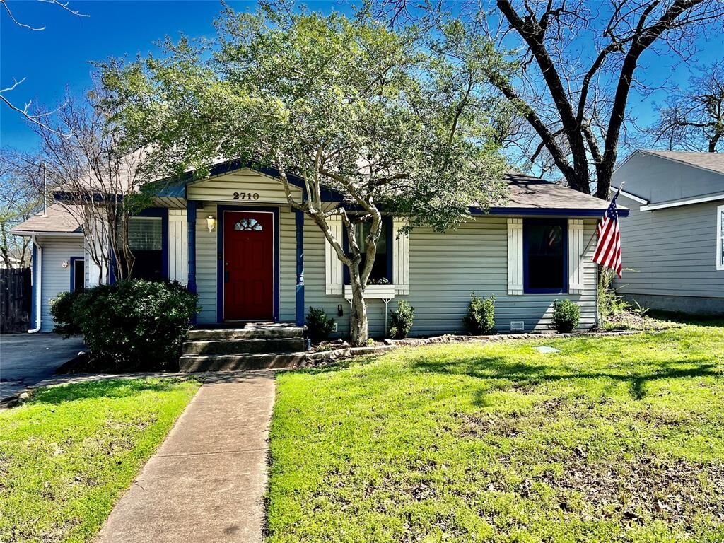 Photo de la propriété:  2710 Bolivar Street  TX 76201 