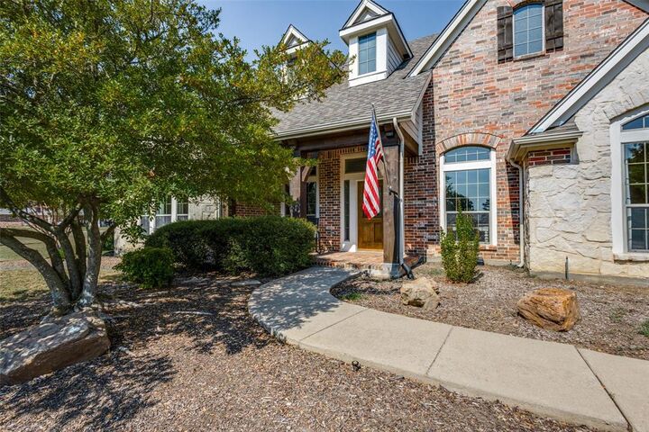 Property Photo: 1 Meadowcreek Drive TX 75454