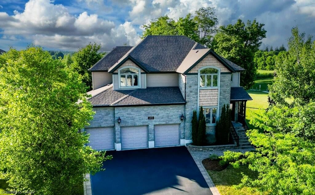 Property Photo:  215 Hostetler Road  ON N3A 0B1 