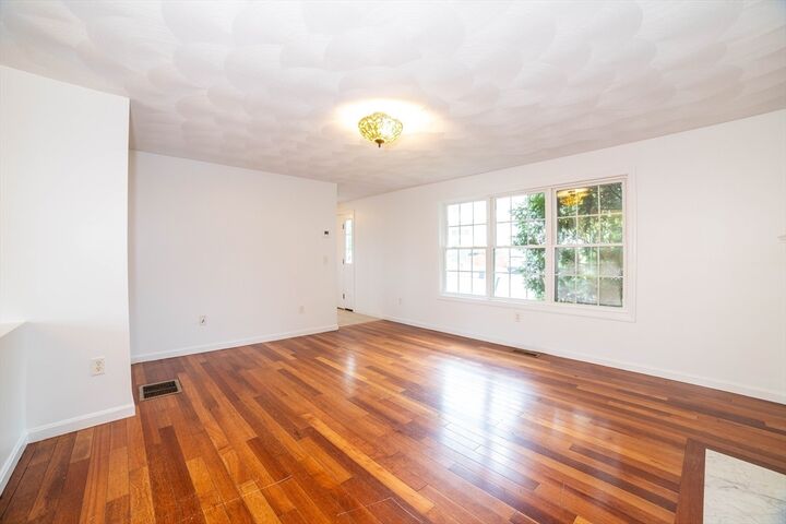 Property Photo: 41 Mohave Road MA 01606