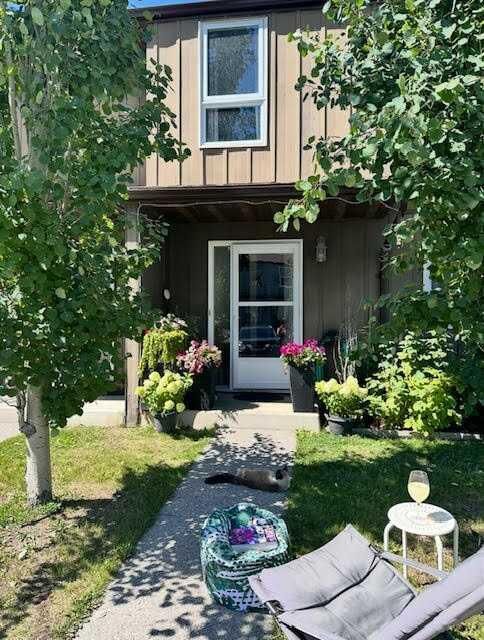 457 Collinge Road 338  Hinton AB T7V 1K8 photo