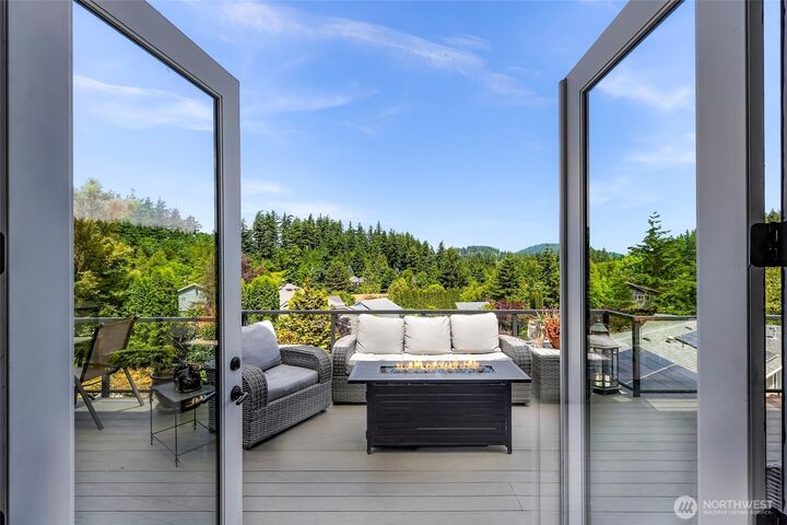 1301  Broad Street  Bellingham WA 98229 photo