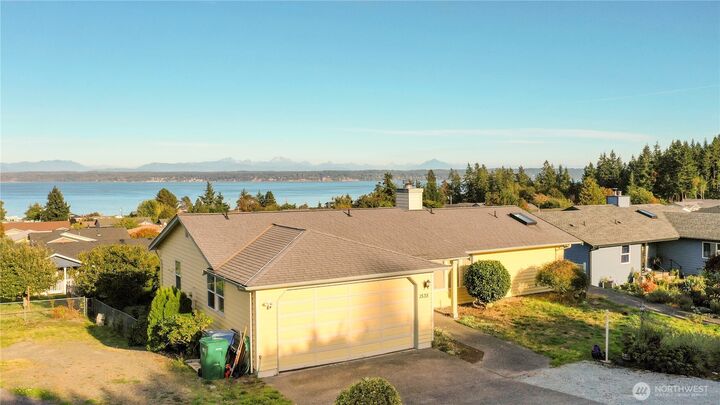 1535  Watkins Dr  Camano Island WA 98282 photo