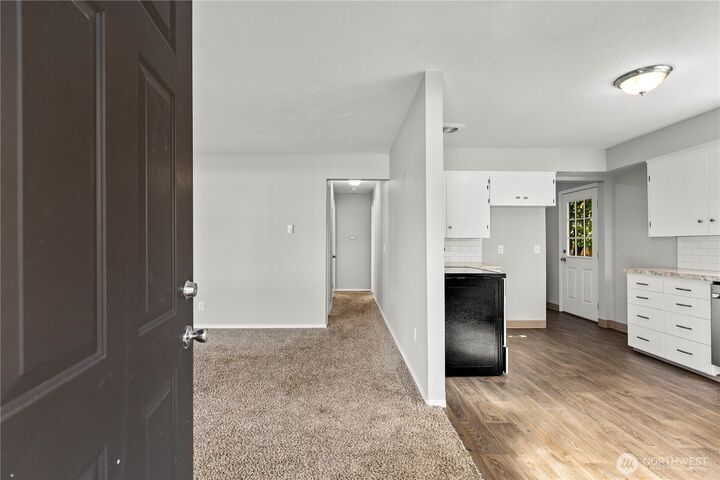 Property Photo:  1206  J Street  WA 98531 