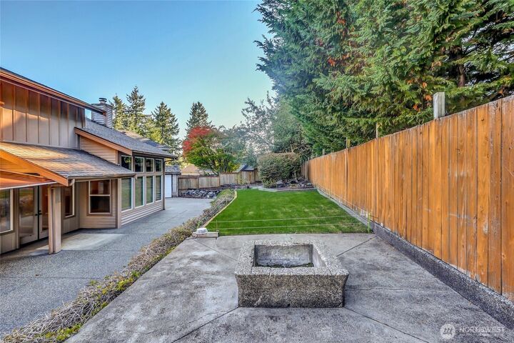 Property Photo: 4526 82nd Avenue Ct W WA 98466