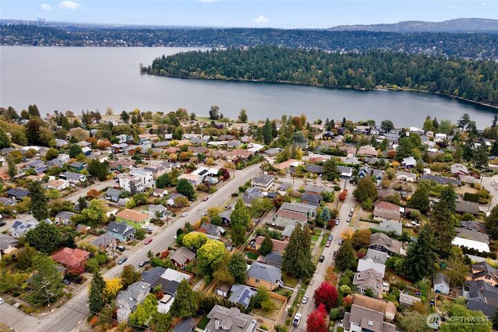 Property Photo: 5212 S Mayflower Street WA 98118