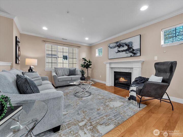 Property Photo: 4032 152nd Place SW WA 98087