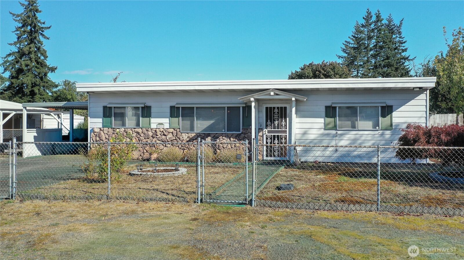 Property Photo:  10111  Yew Lane SW  WA 98499 