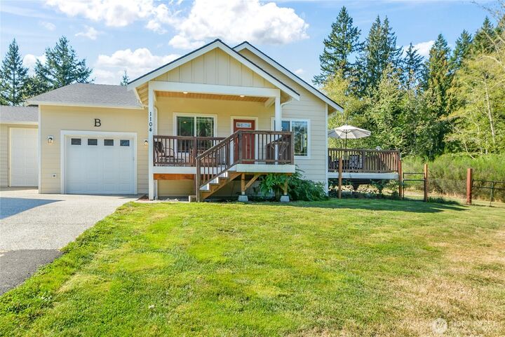 Property Photo:  1016  288th Street NW B  WA 98223 