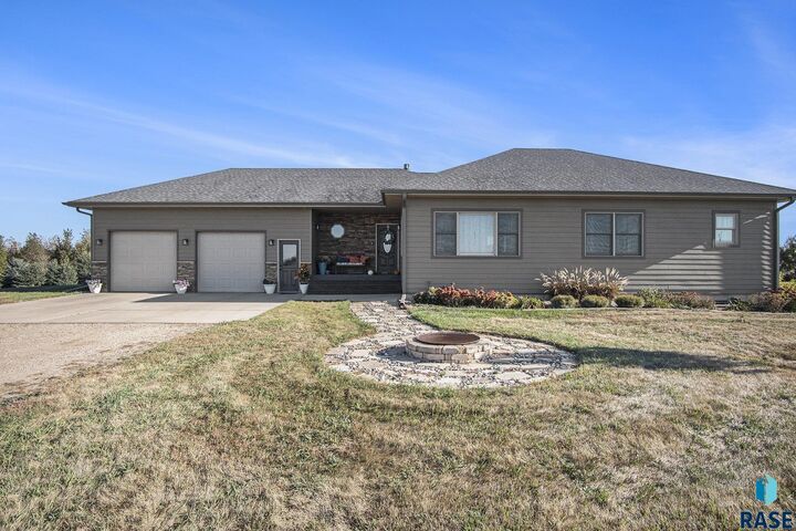 45446 258th St  Montrose SD 57048-6203 photo