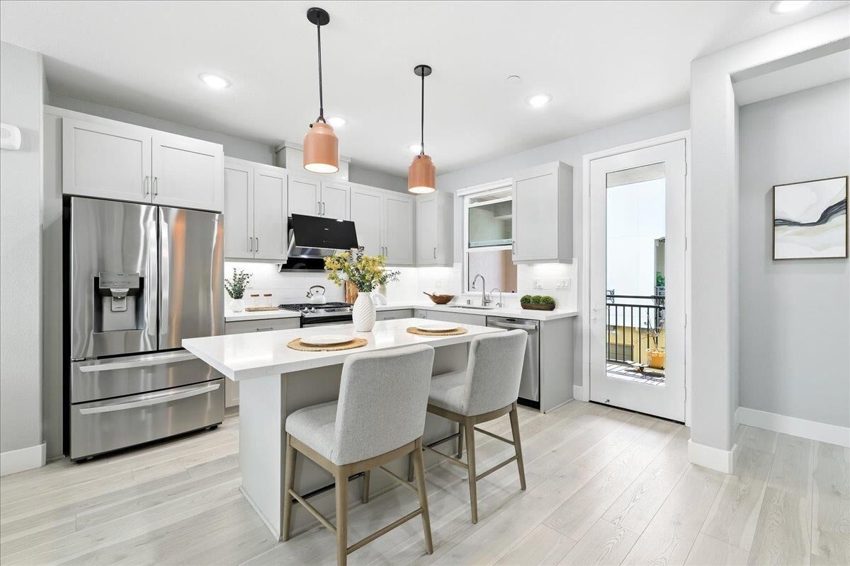 Property Photo: 815 Santa Cecilia Terrace CA 94085