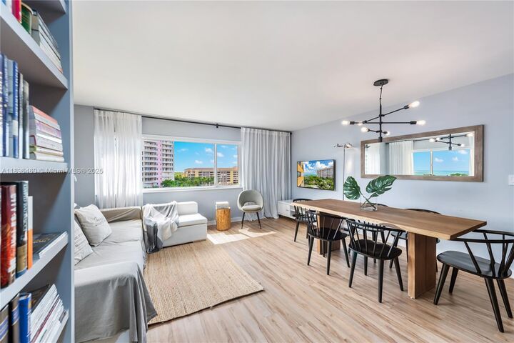 Property Photo: 650 Ocean Dr 10E FL 33149