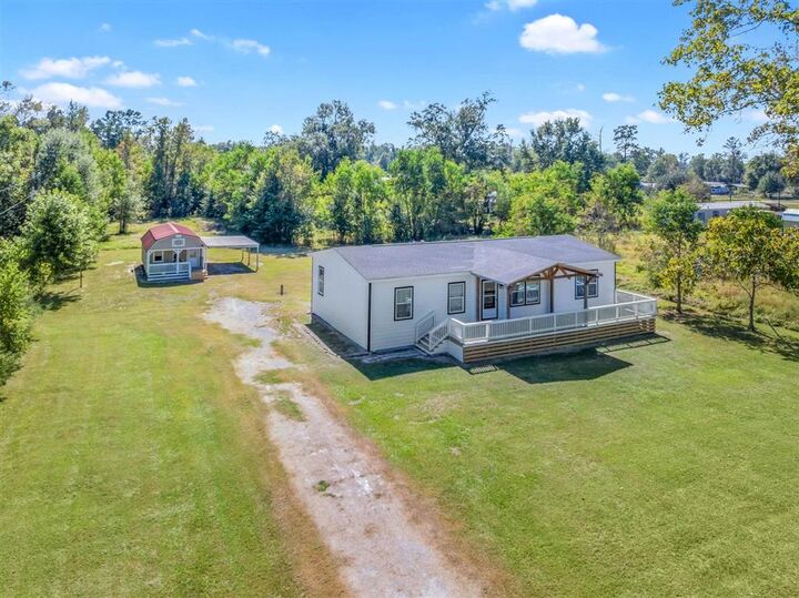 Property Photo: 2861 Odis Vincent Road LA 70663