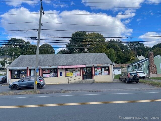 Property Photo: 854 Hanover Road CT 06451
