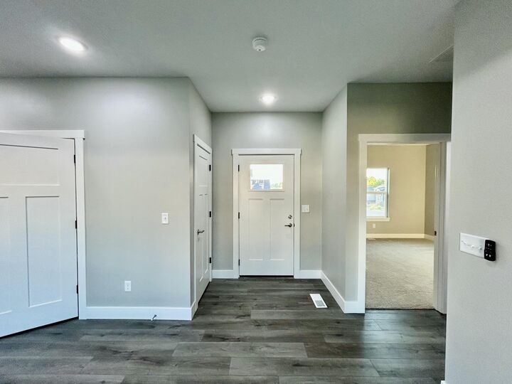 Property Photo: 1460 N Carter Way MO 65738