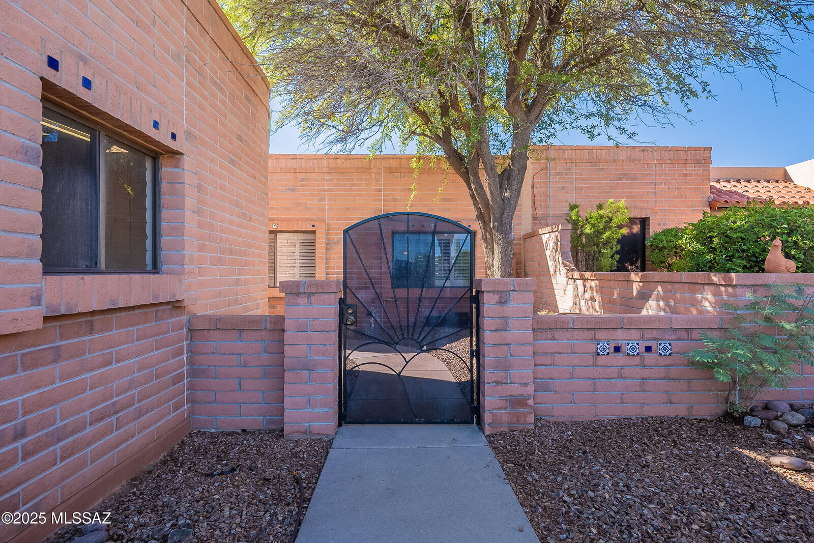 Property Photo: 3938 S Placita De La Moneda AZ 85622