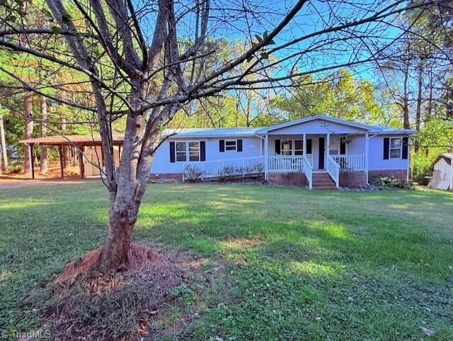 Property Photo:  624 Lowe Road  NC 27025 