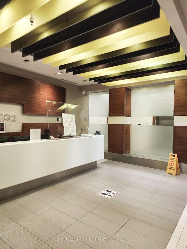 Property Photo: 60 Town Centre Court 1706 ON M1P 0B1