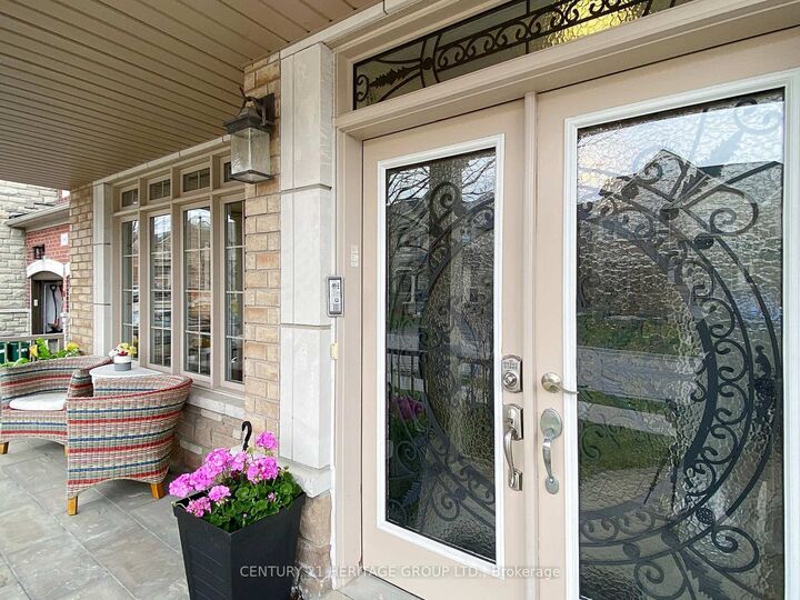 Photo de la propriété:  1062 Blackhall Crescent  ON L3X 0B3