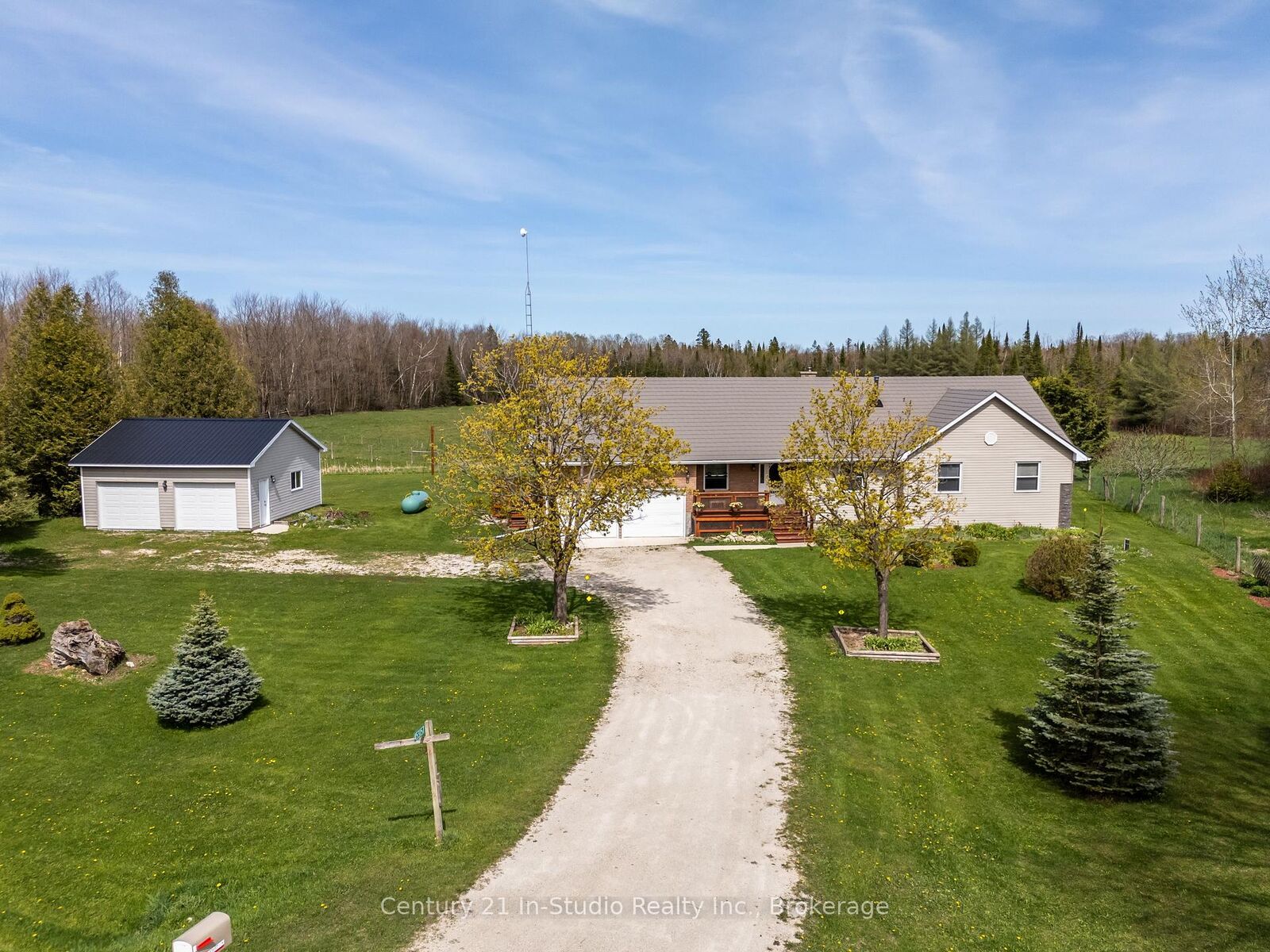 Photo de la propriété: 453157 Grey Road 2 N/A ON N0C 1L0