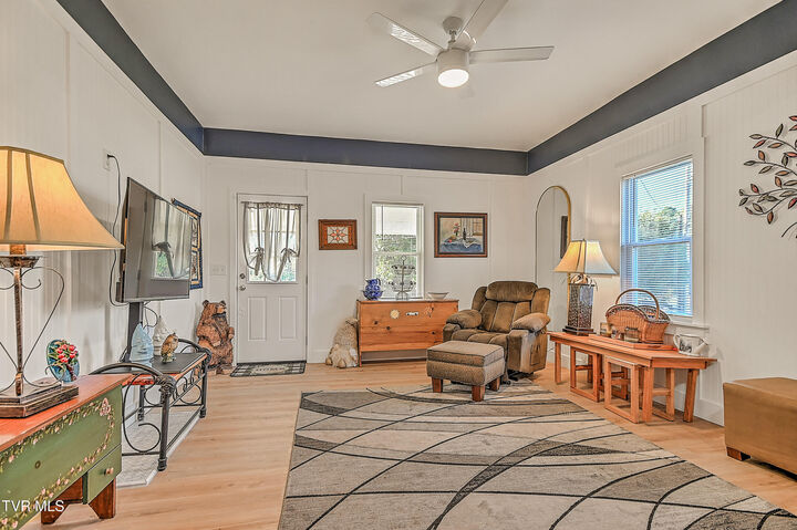 Property Photo: 190 Hilton Hill Road TN 37643