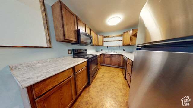 Property Photo:  496 E Main St  UT 84542 