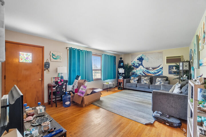 Property Photo: 860 Amherst Drive OH 43078