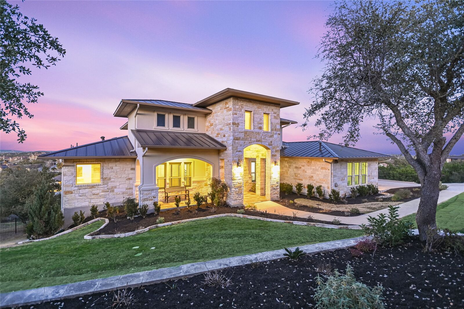 Property Photo:  205 Palazza Alto Drive  TX 78734 