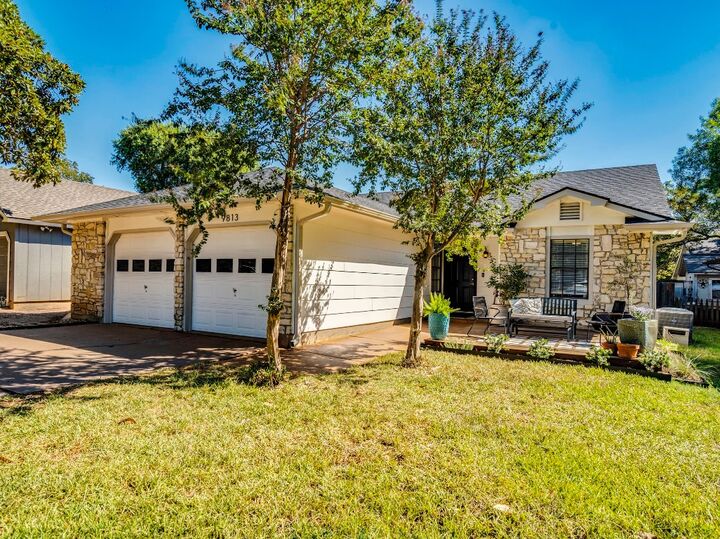 Property Photo:  9813 Willers Way  TX 78748