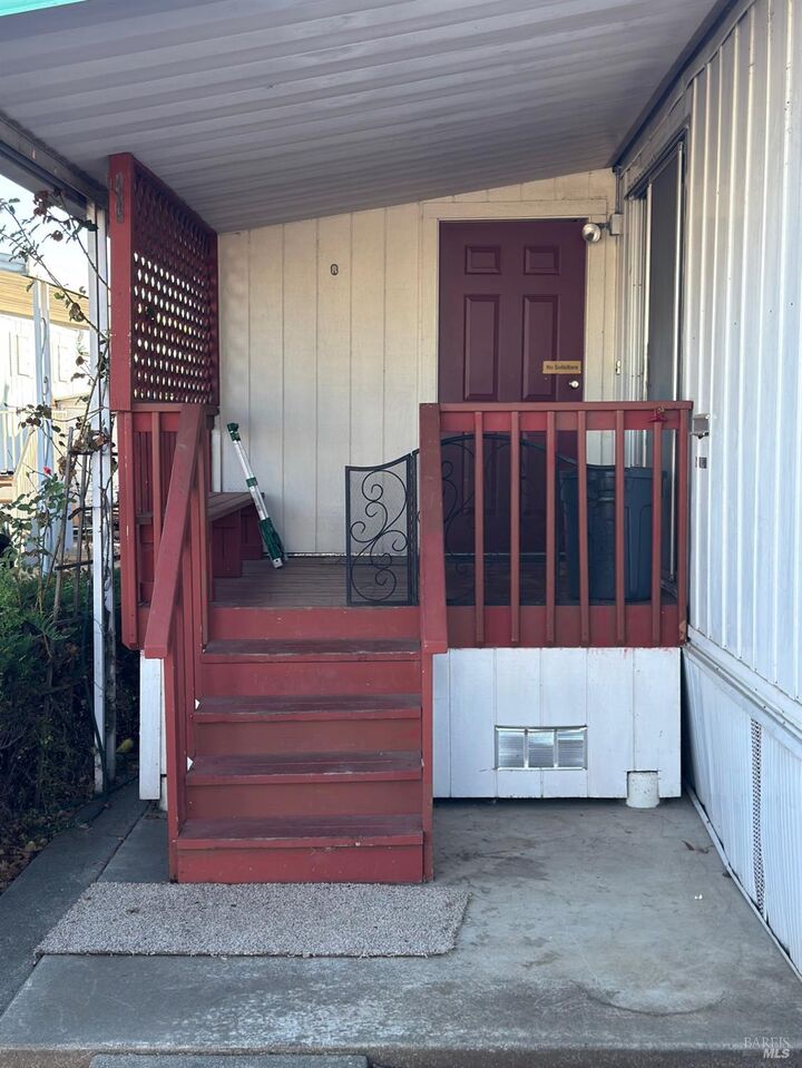 Property Photo: 76 Heliotrope Street CA 94589