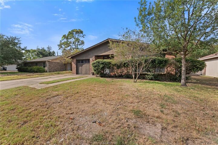 Property Photo: 3402 Coastal Drive TX 77845
