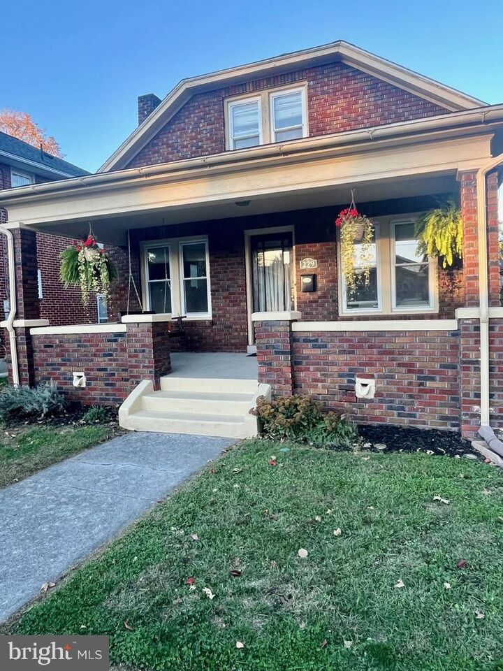 Property Photo: 229 S 15th Street PA 17011