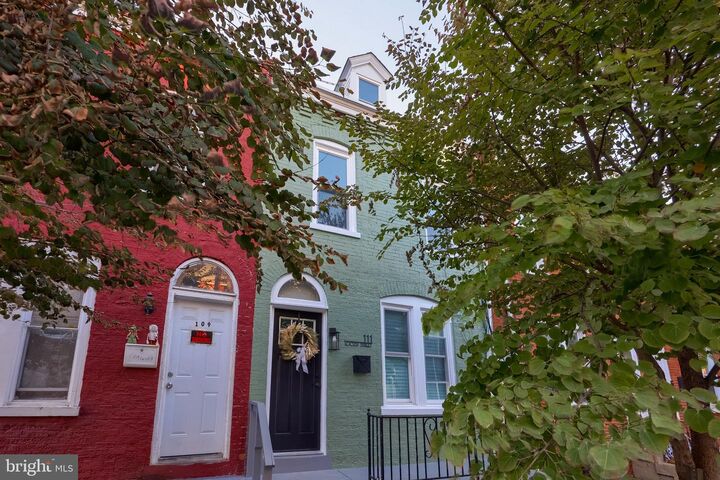 Property Photo: 111 Locust Street PA 17602