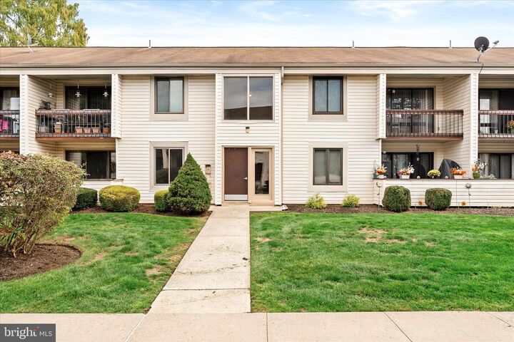U7 Avon Drive  East Windsor NJ 08520 photo