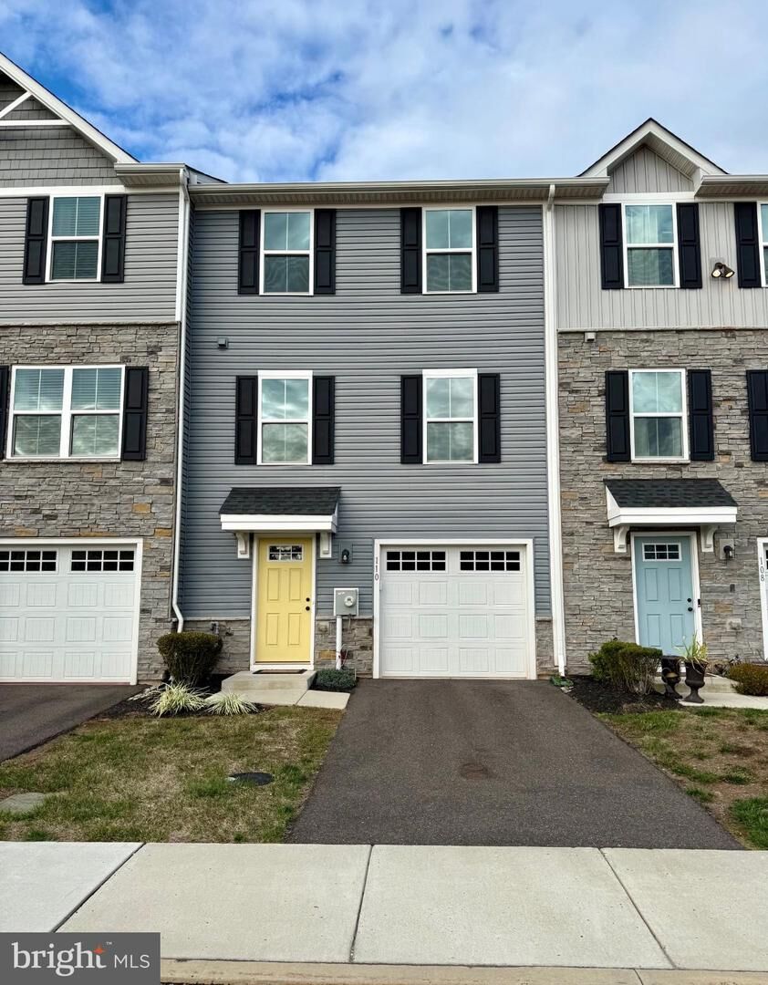 Property Photo: 110 Nelson Lane PA 19464