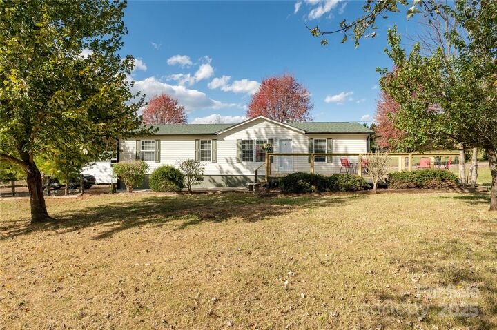 41 Little Hungry Road  Hendersonville NC 28792 photo