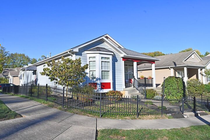 1708 Martha Avenue  Cincinnati OH 45223 photo