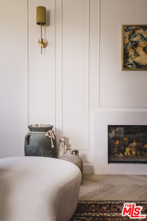 Property Photo:  2122 Century Park Ln  CA 90067