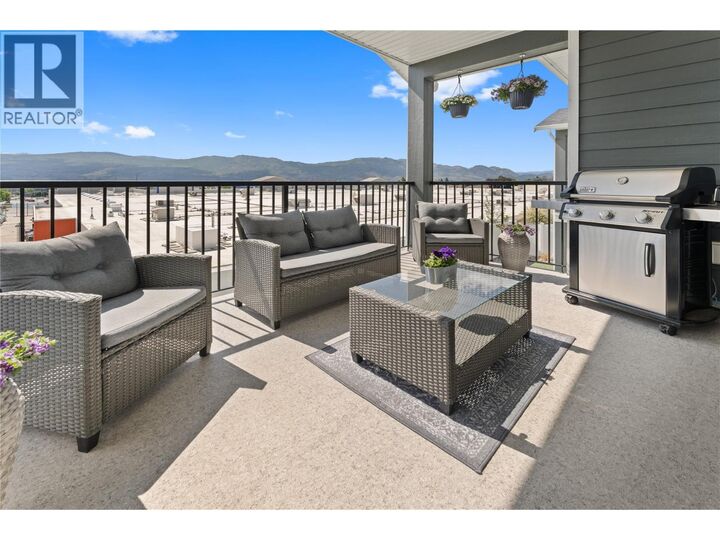 Property Photo: 2363 Hawks Boulevard BC V4T 0A7