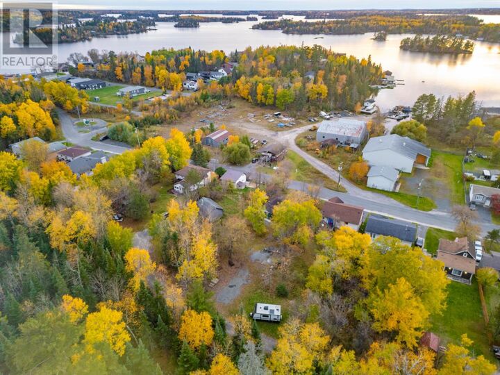 Property Photo: 875 & 869 Fourth Avenue South ON P9N 1Z9